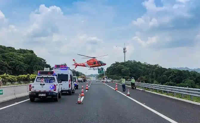 前郭高速公路汽车救援案例